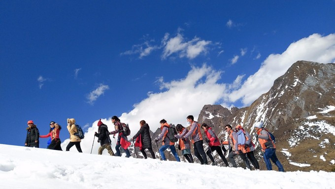 徒步玉龍雪山